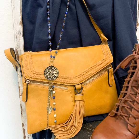 ONE LEFT✨ Braided Mustard Shoulder Bag - Picture 2 of 8
